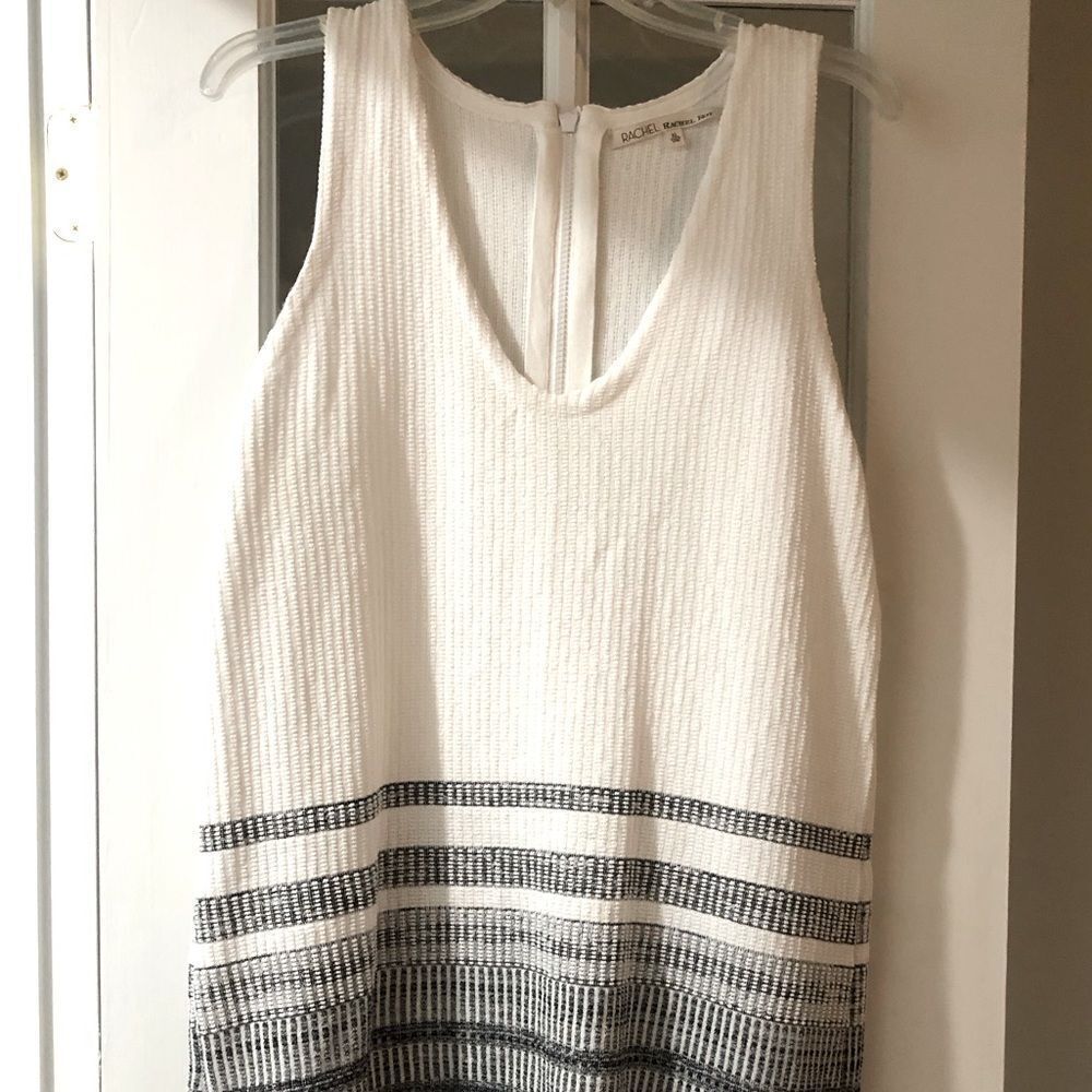 Black and white scoop neck dress XL